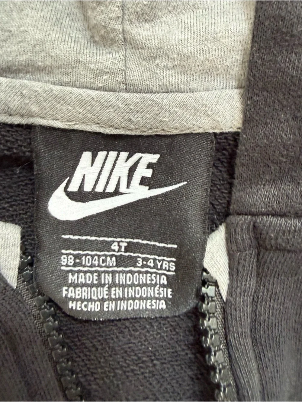 Nike Blue, Black & Gray Kids 4 track suits- 4T - Picture 3 of 11